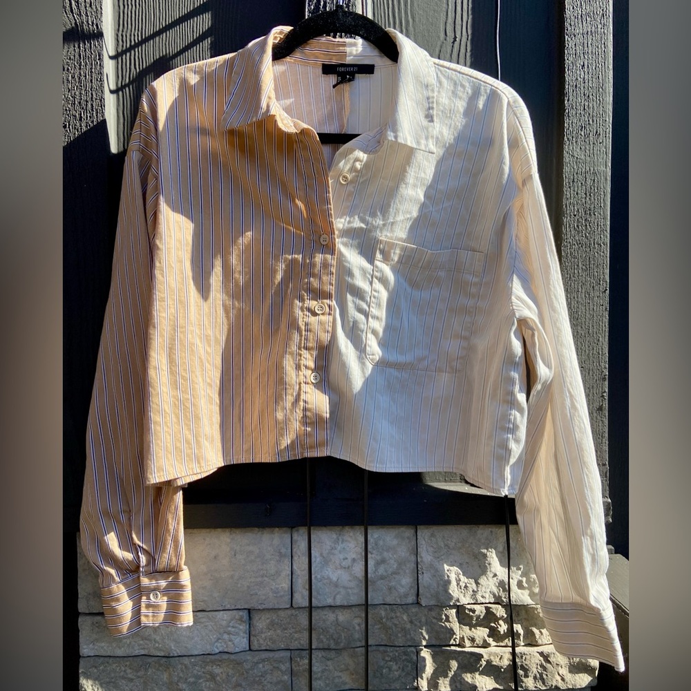 Forever 21 Beige and White Striped Cropped Button Up - Picture 1 of 7